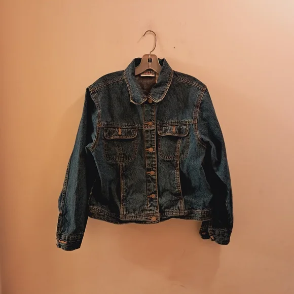 Bill Blass Denim Jacket Women's Medium M Trucker Style Cropped Classic - Picture 2 of 10